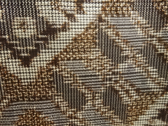 JAPANESE KIMONO / ANTIQUE KIMONO / SILK / DORO OSHIMA TSUMUGI / WOVEN RHOMBUS & FLOWERS